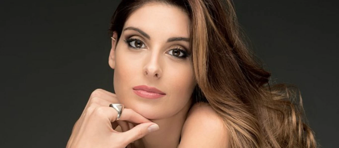 Ανθή Σαλαγκούδη: Ποζάρει με μικροσκοπικό μπικίνι και βάζει «φωτιά» στο Instagram (φωτο)